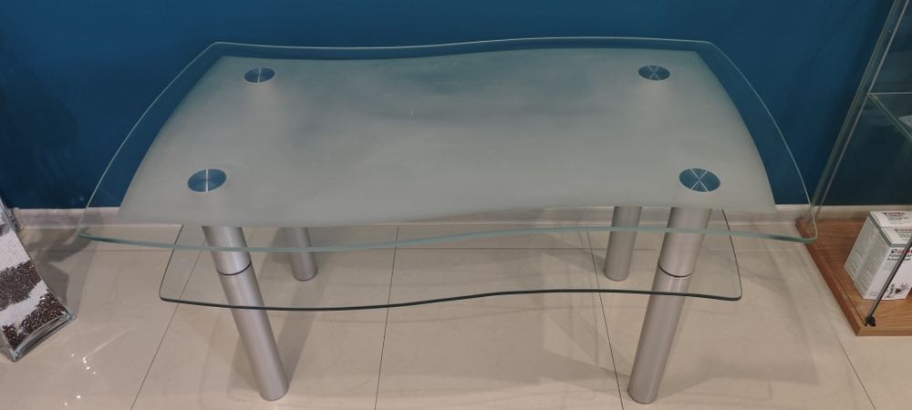 Stolik kawowy szklany