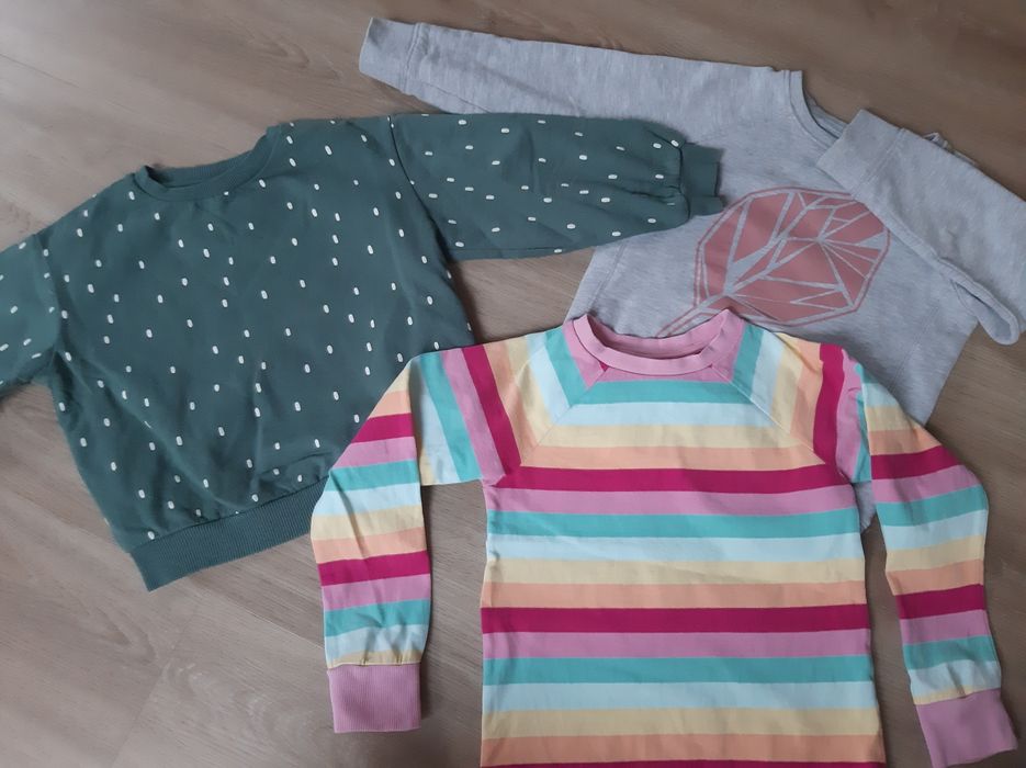 3 szt. BLUZY rozm.104/110