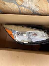 Lampa przednia prawa Ford Escape 2013