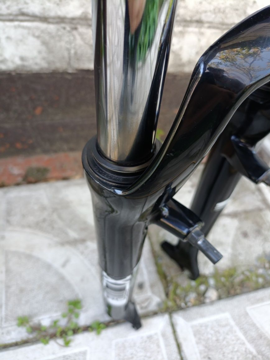 Sr suntour xcm 30