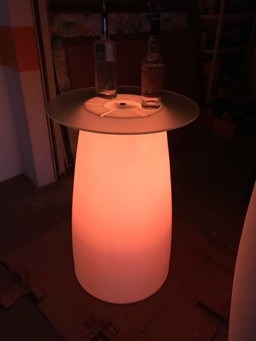 Mesa led com wifi bluetooh sound