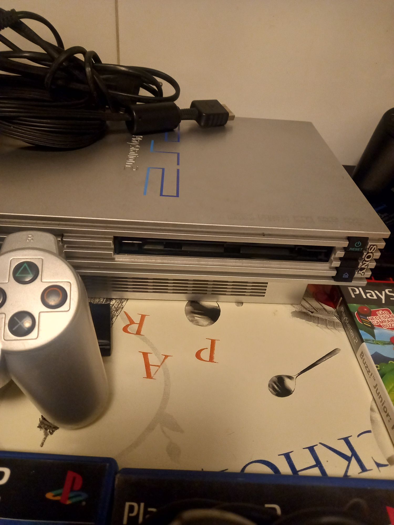 Consolas ps2 silver ps2 slim e varios jogos