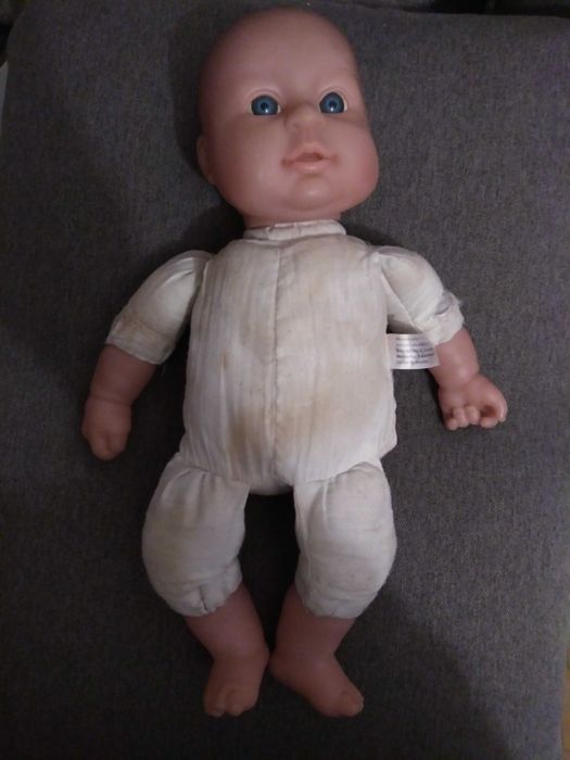 лялька пупс на деталі під ремонт