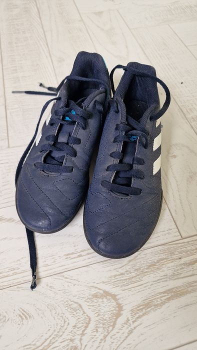 Buty do piłki Adidas roz.33