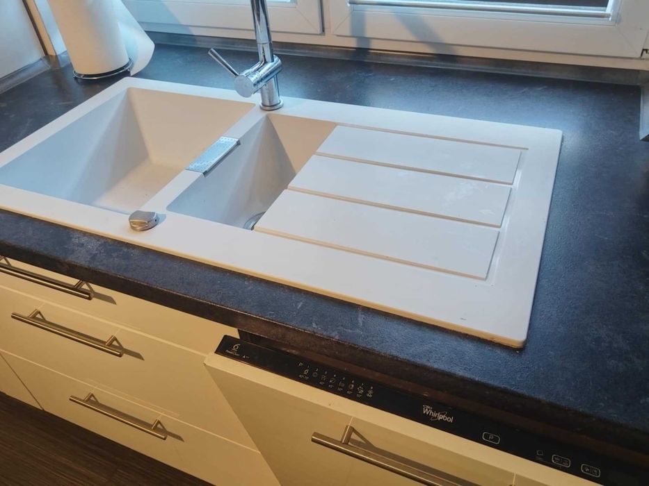 Meble kuchenne ze sprzętem