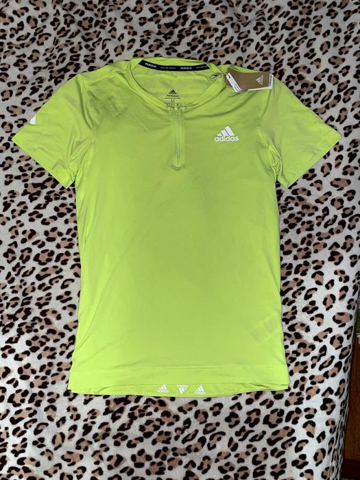 футболка adidas | спортивна футболка