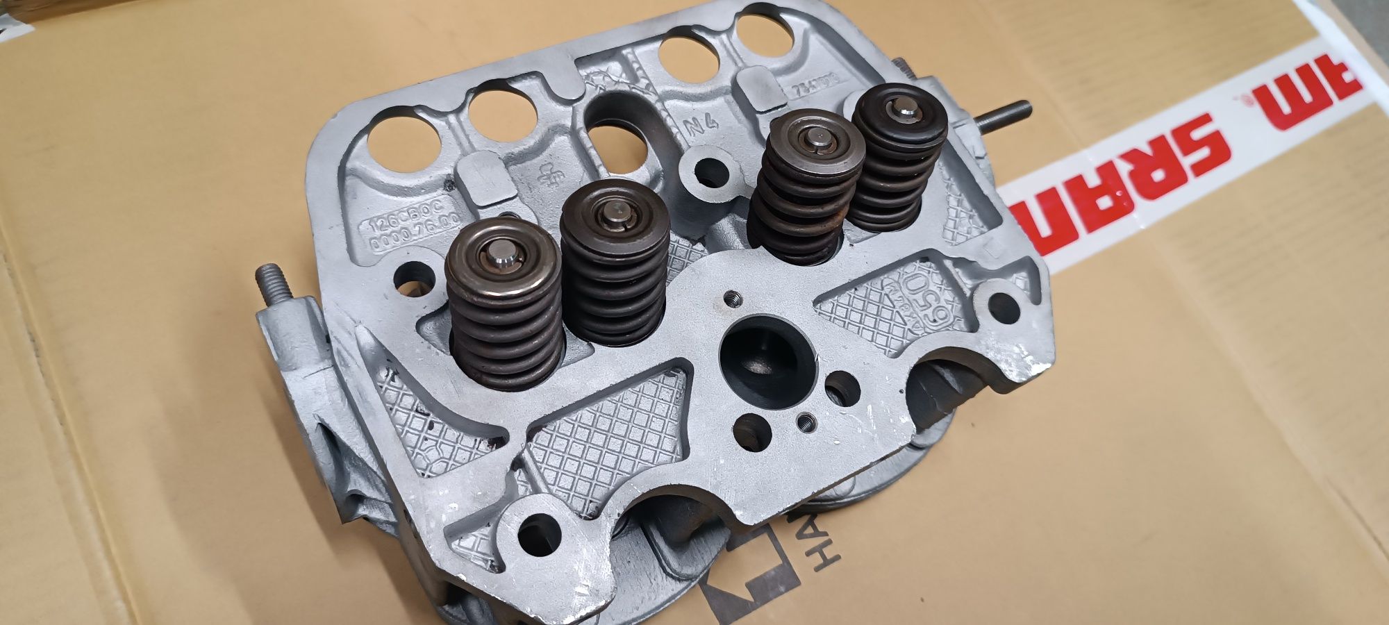 Fiat 126p głowica silnika po regeneracji splanowana tuning jak nowa