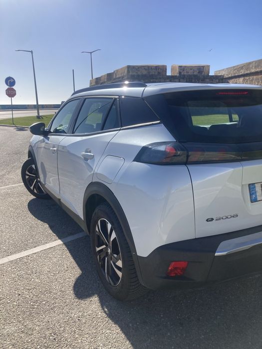 Peugeot e2008 Allure 51kw