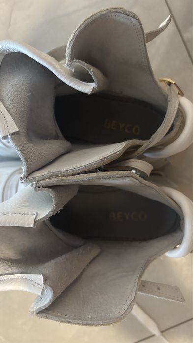Buty Beyco bialo bezowe
