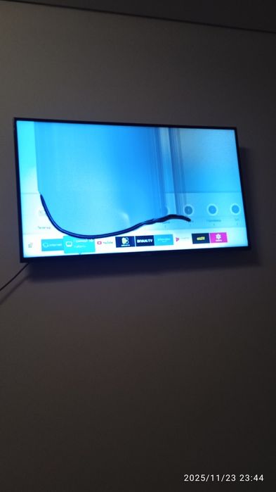 Продам Samsung 43