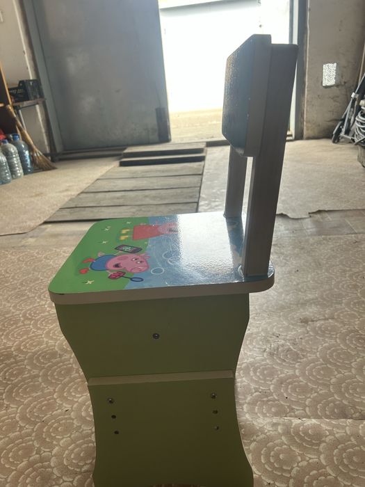 Продам дитячий столик