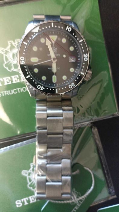 Часы Steeldive SD1996 - дайверы 200м.  хомаж на  Seiko SKX