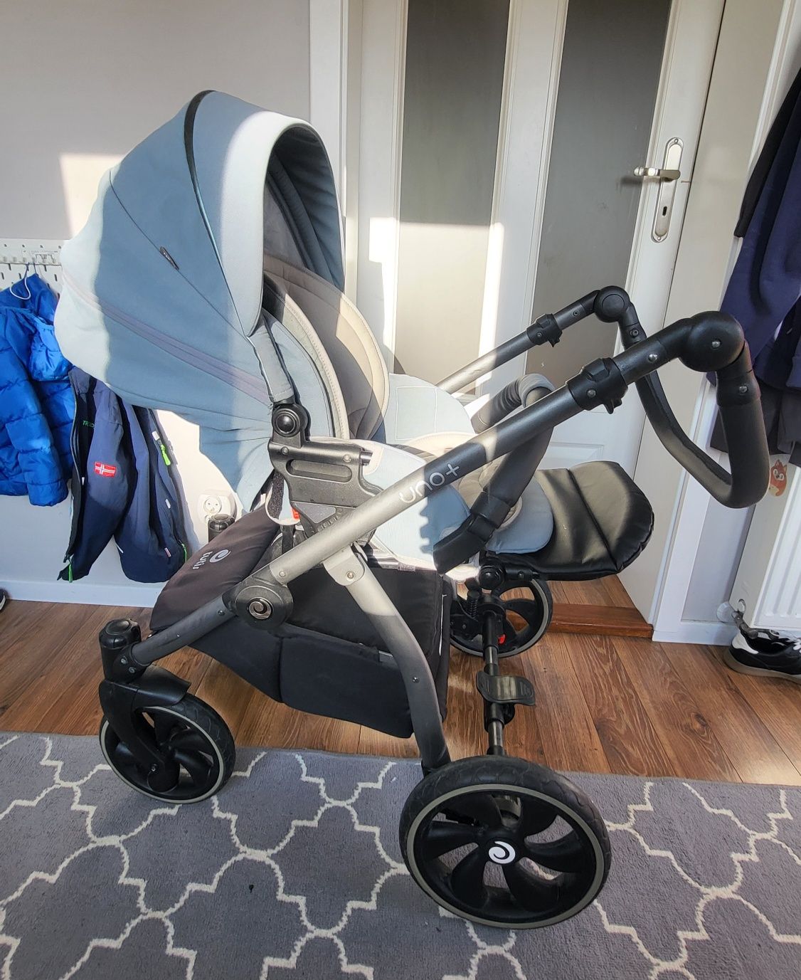 Wózek 2 w 1 tuttis uno  gondola + spacerówka + adapter do fotelika sam