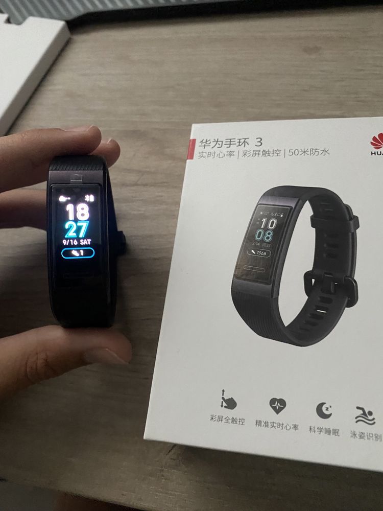 Smartwatch Huawei band 3