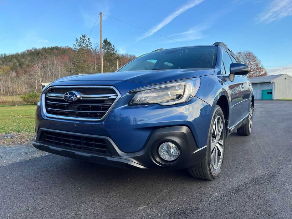 Subaru Outback Limited 2019 року випуску