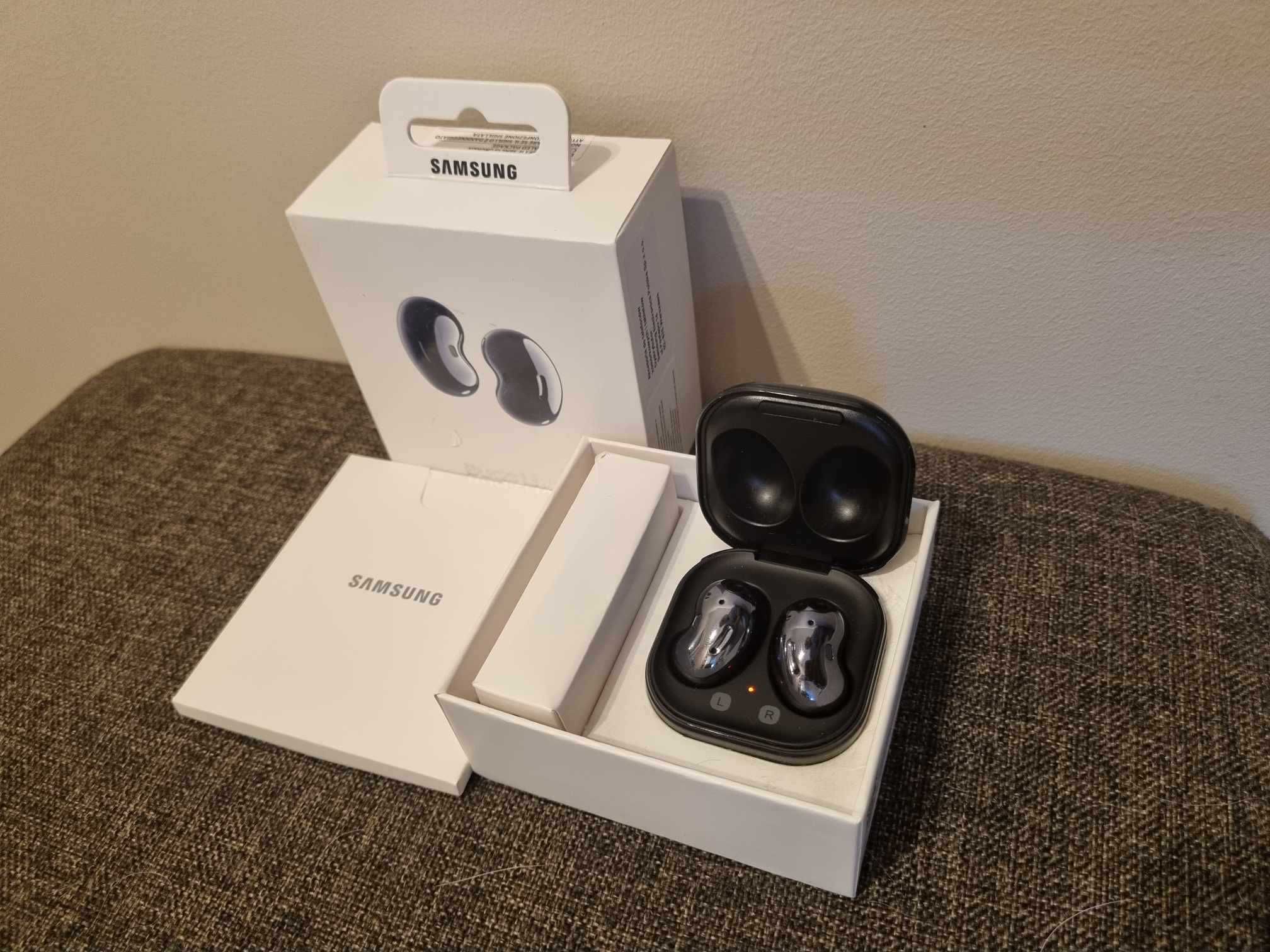 Słuchawki bezprzewodowe dokanałowe Samsung Buds Live - prawie nowe