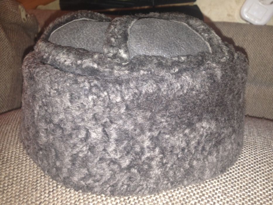 Шапочка на девочку 9-11 лет овчина