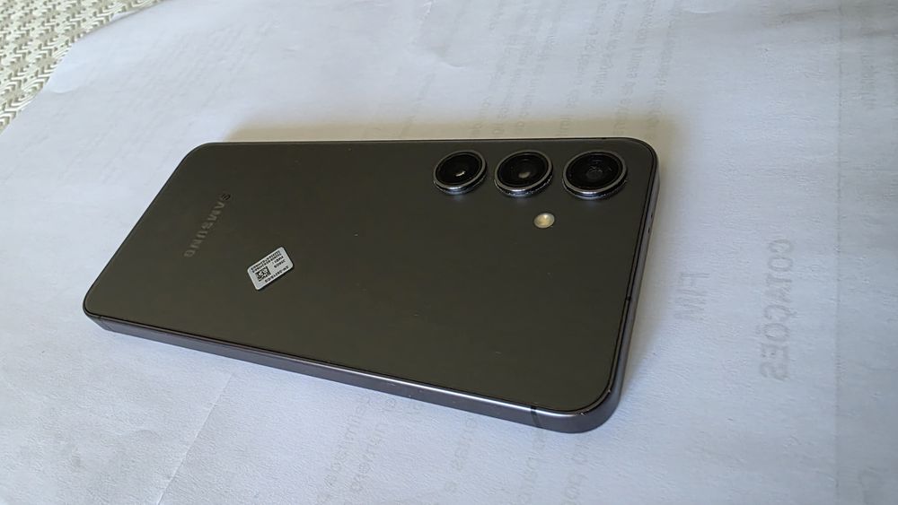 Telemóvel Samsung S24 256 GB, como novo