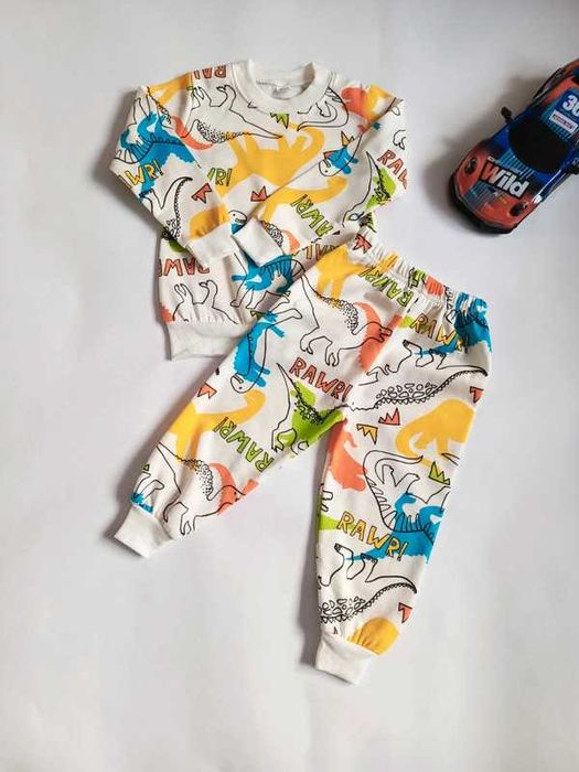 Nowy komplet dresowy dla chłopca dinozaury 86 100% bawełna