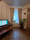 Продам 3 к. квартиру в Центре. Жилое состояние. АГВ