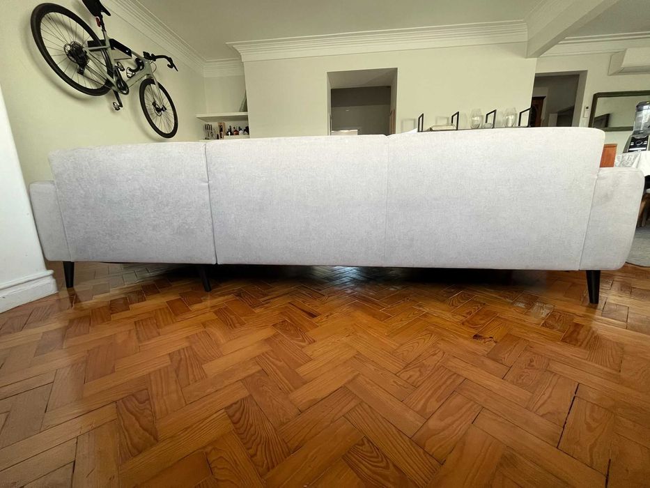 Sofá Area GARBER Chaise Longue Direito – Excelente Estado