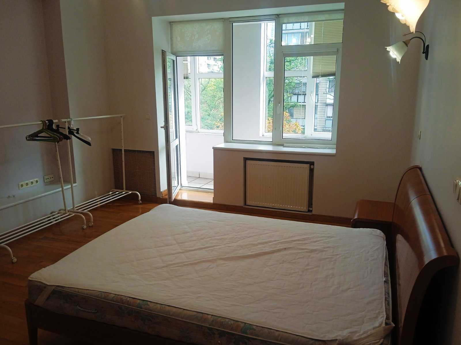 Оренда 4-к квартири 180м2 вул. Ковпака 17 Печерськ Метро Палац Україна