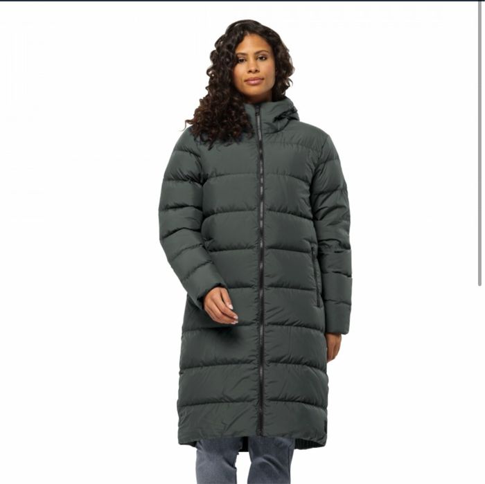 Продам жіноче пухове пальто від Jack Wolfskin