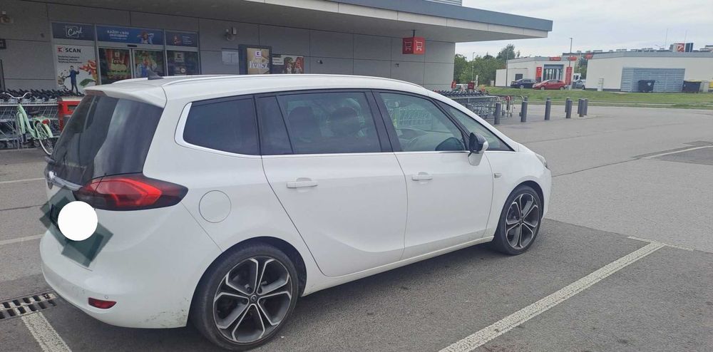 Opel ZAFIRA Tourer 1.4 TURBO 7-osobowa