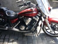 Yamacha xvs 950.