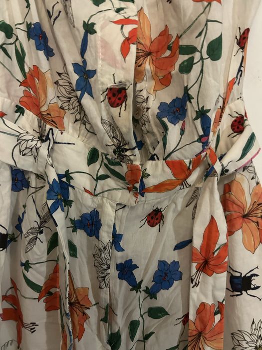 macacão floral curto