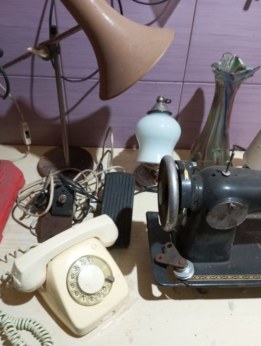 PRL starocie zabytki maszyna do szycia