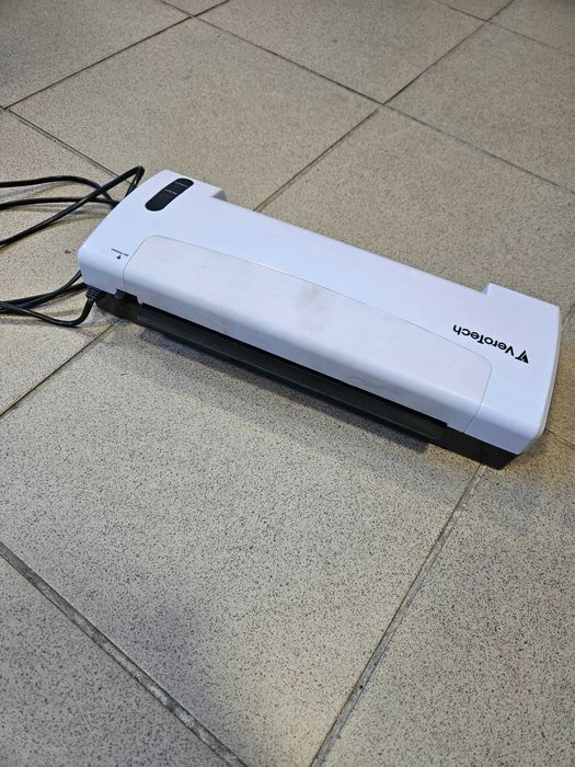Laminator A4 VeroTech VL-640 z trymerem