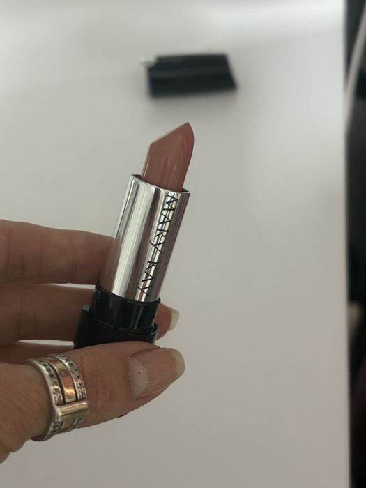 Пудра, помада сс - крем Mary Kay