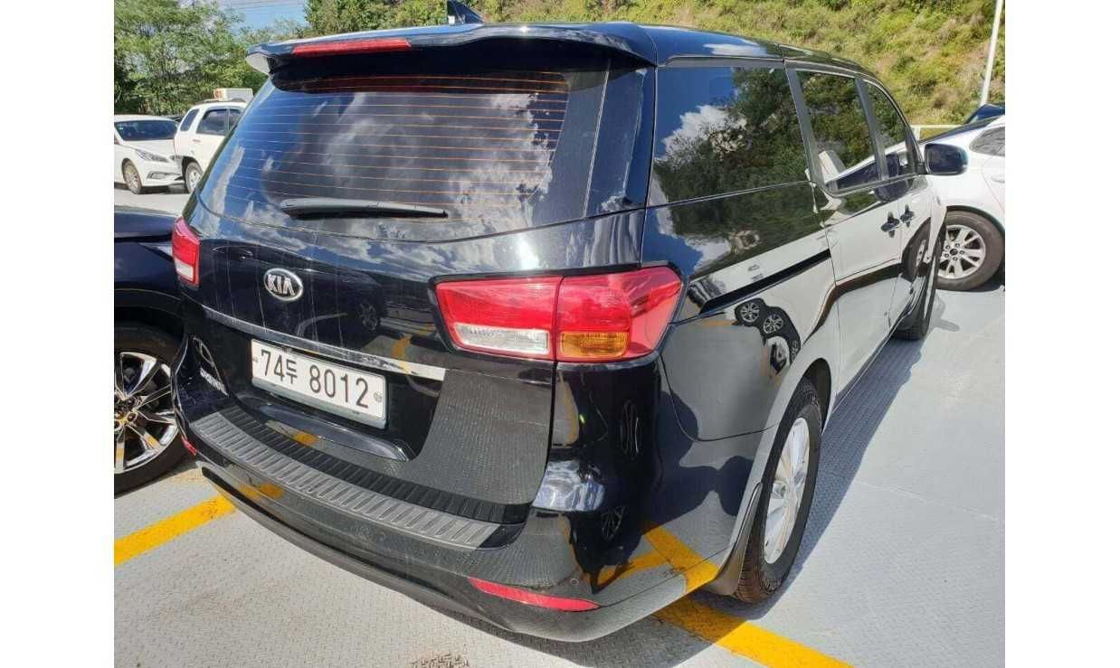 Kia Carnival 2016 год, 2.2 CRDi (дизель)