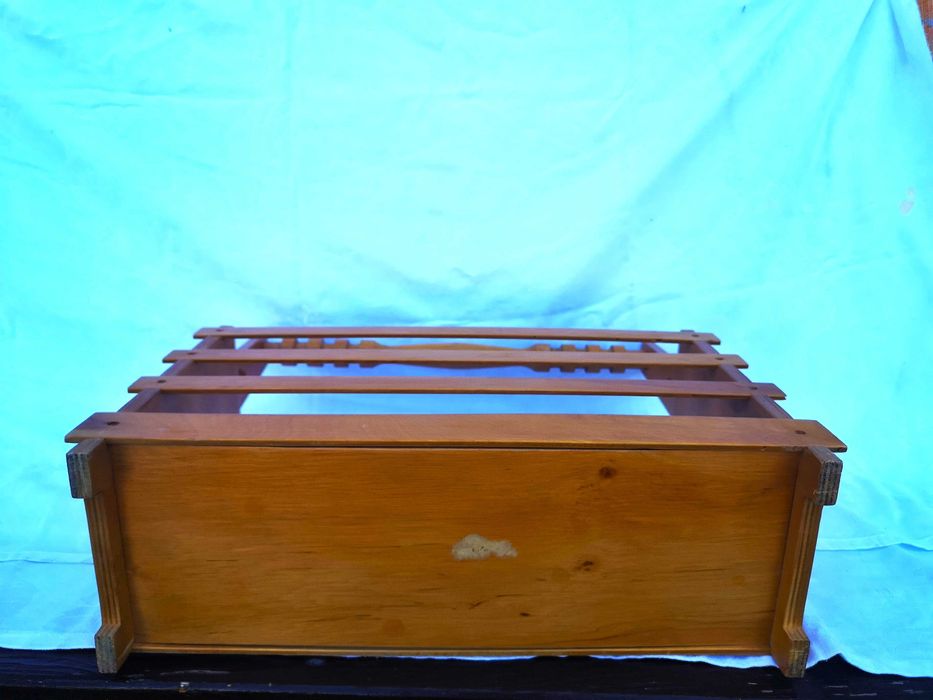 Gazetnik- Stojak na gazety