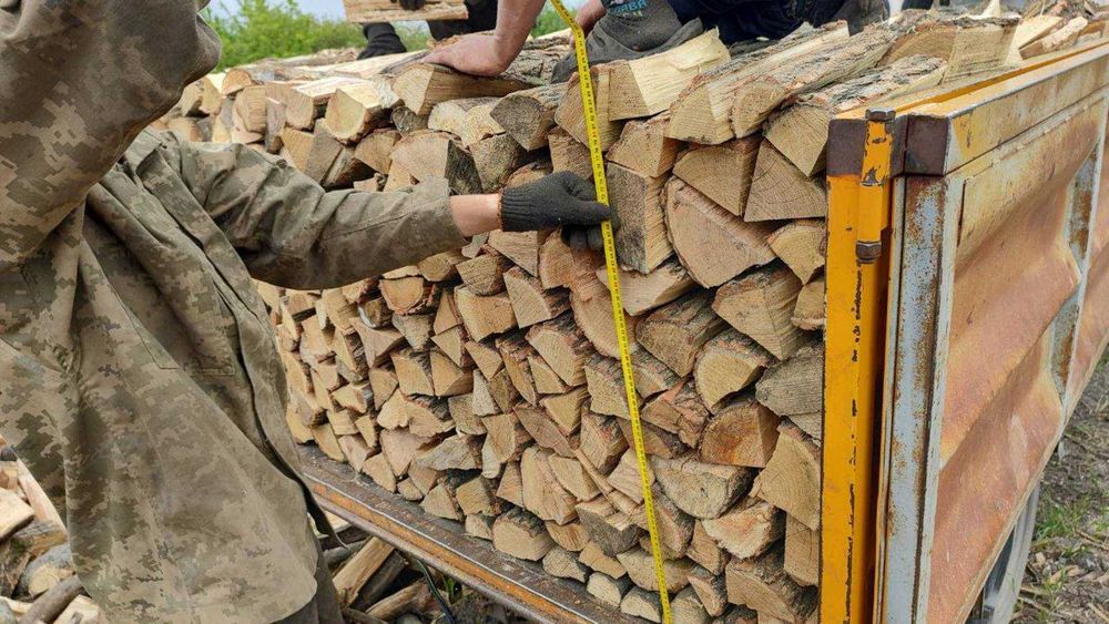 Бесплатная доставка! Купить дрова сосновые в Одессе и области