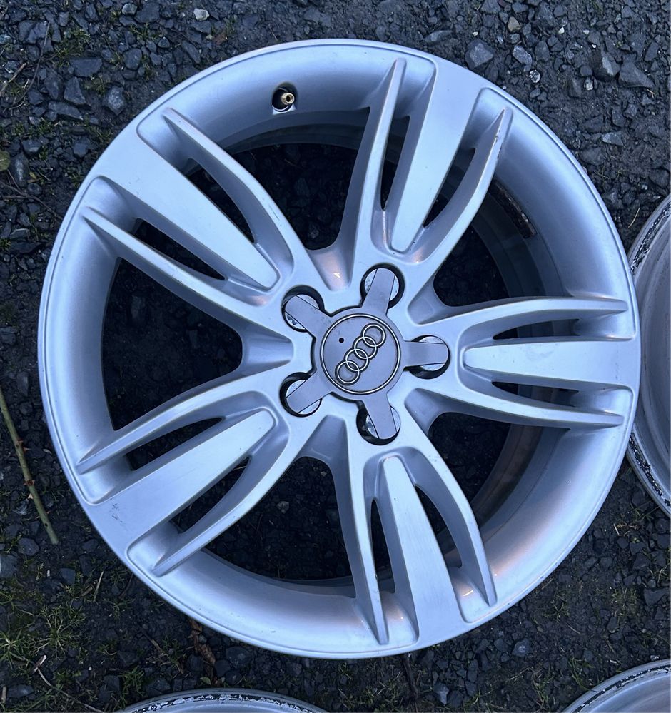 Oryginlane felgi Audi Q3 A3 A4