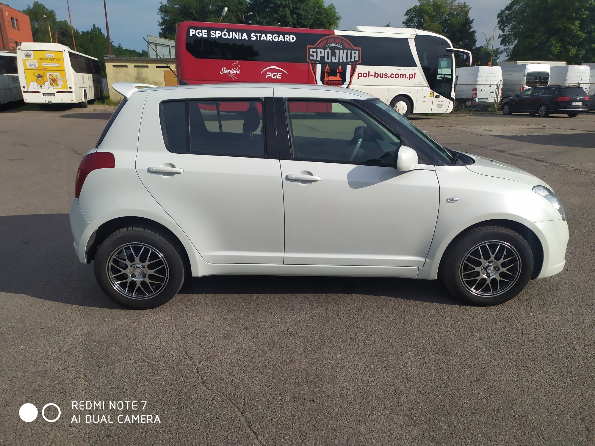Suzuki Swift 1.3 16v 2006r klima
