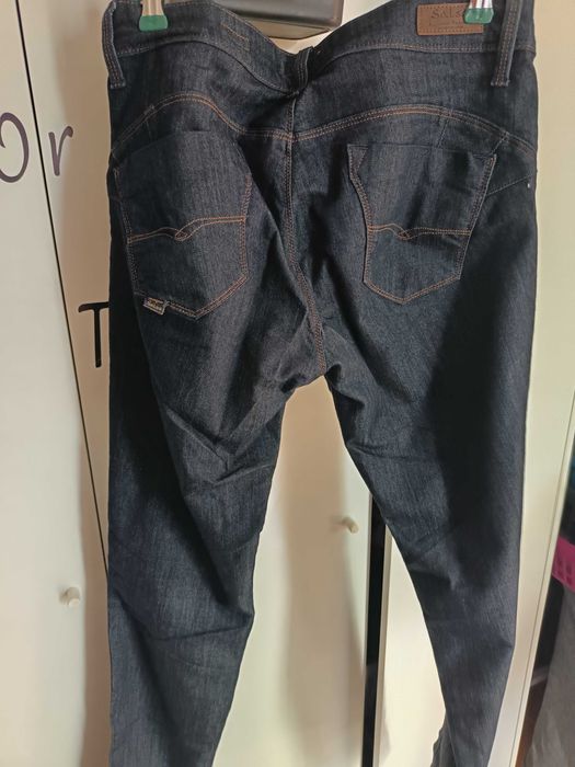 Calças jeans em ótimo estado