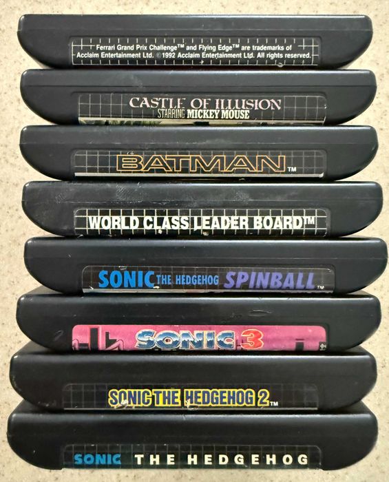 Konsola Sega Mega Drive 2 + Sega Mega CD 2 + 2 pady + SCART + 8 gier