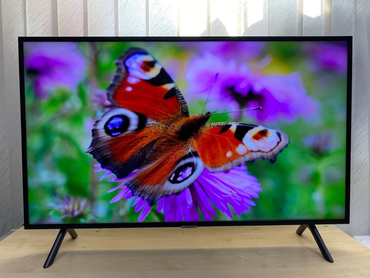 Телевізор Samsung 55 / 4K / Smart tv / HDR / Tizen / Dolby