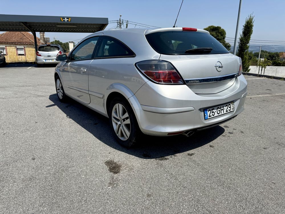Opel astra gtc sport 1.7cdti 125cv 5 lugares