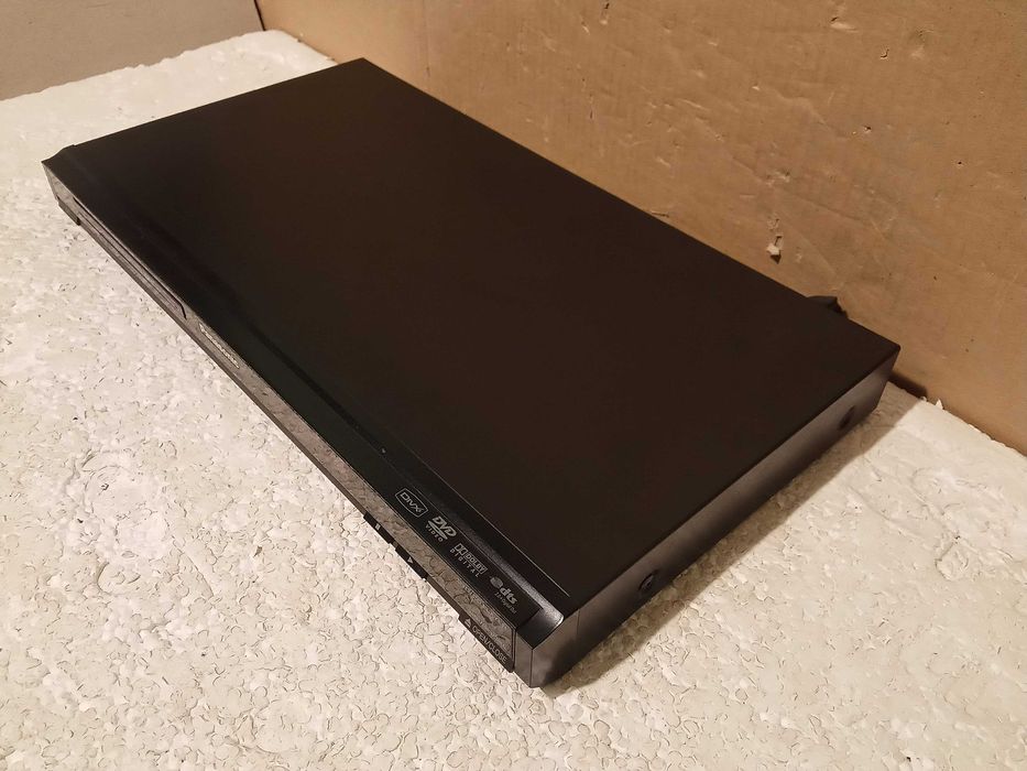PANASONIC DVD-S33 z pilotem