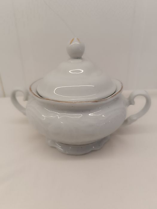Açucareiro Porcelana Antiga. Branco com Dourado