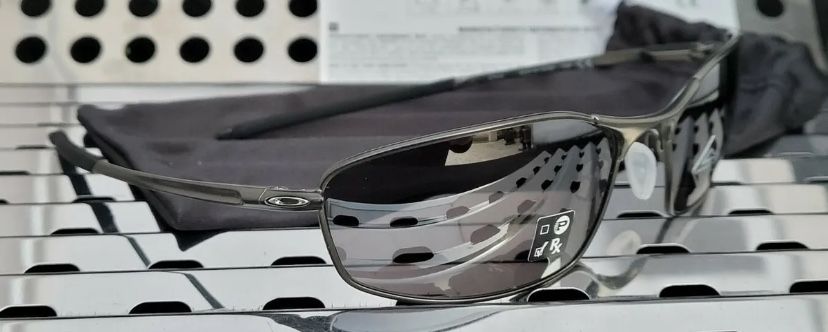 Солнцезащитные очки Oakley Whisker Black iridium