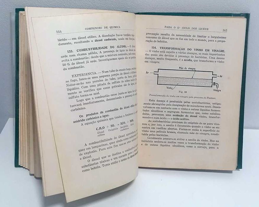 Compêndio de Química, de José A. Teixeira