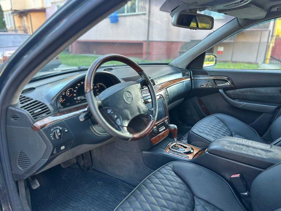 W220 цікавить обмін