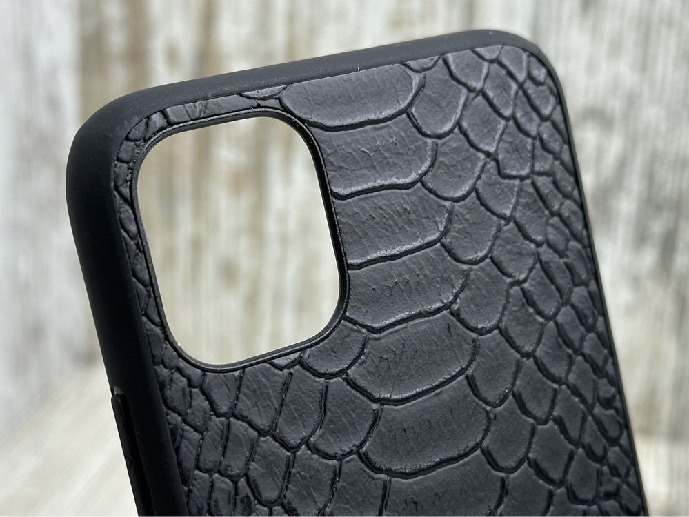 Чехол кожаный Fibra Pathon Case на iPhone 11/ 11 Pro/ 12 Pro Max Чохол