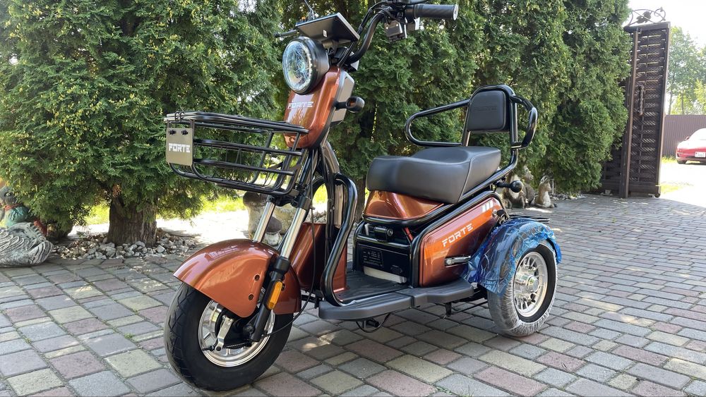 Електроскутер Електросамокат велоскутер Forte Yadea електро трицикл