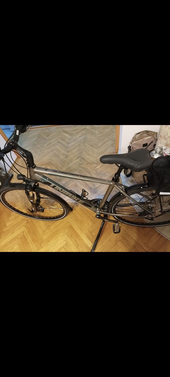 Sprzedam rower Unibike Globtrotter model 2022